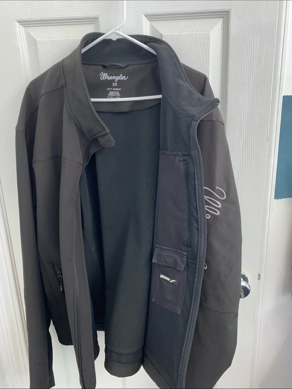 Wrangler performance softshell